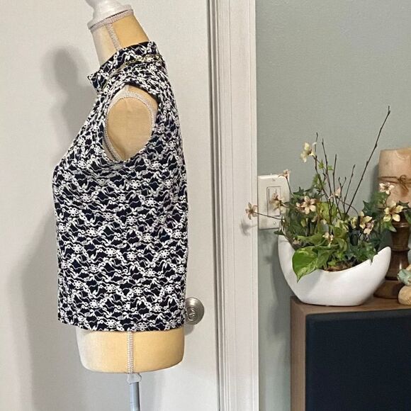 NICOLA Black White M/L Sleeveless Embroidered Look Mock Neck Top Y2K - Picture 5 of 9